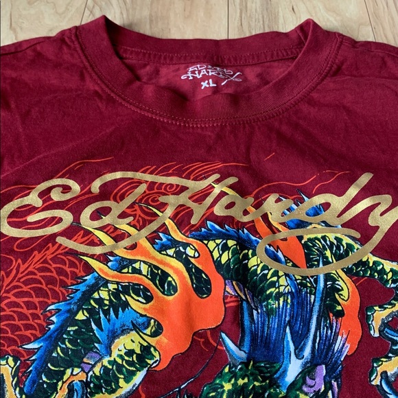 Ed Hardy Burgundy Dragon Graphic Tee - Picture 5 of 10